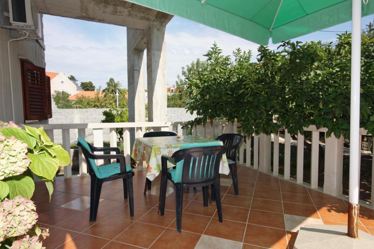 Apartments By The Sea Sumartin, Brac - 5620 Экстерьер фото