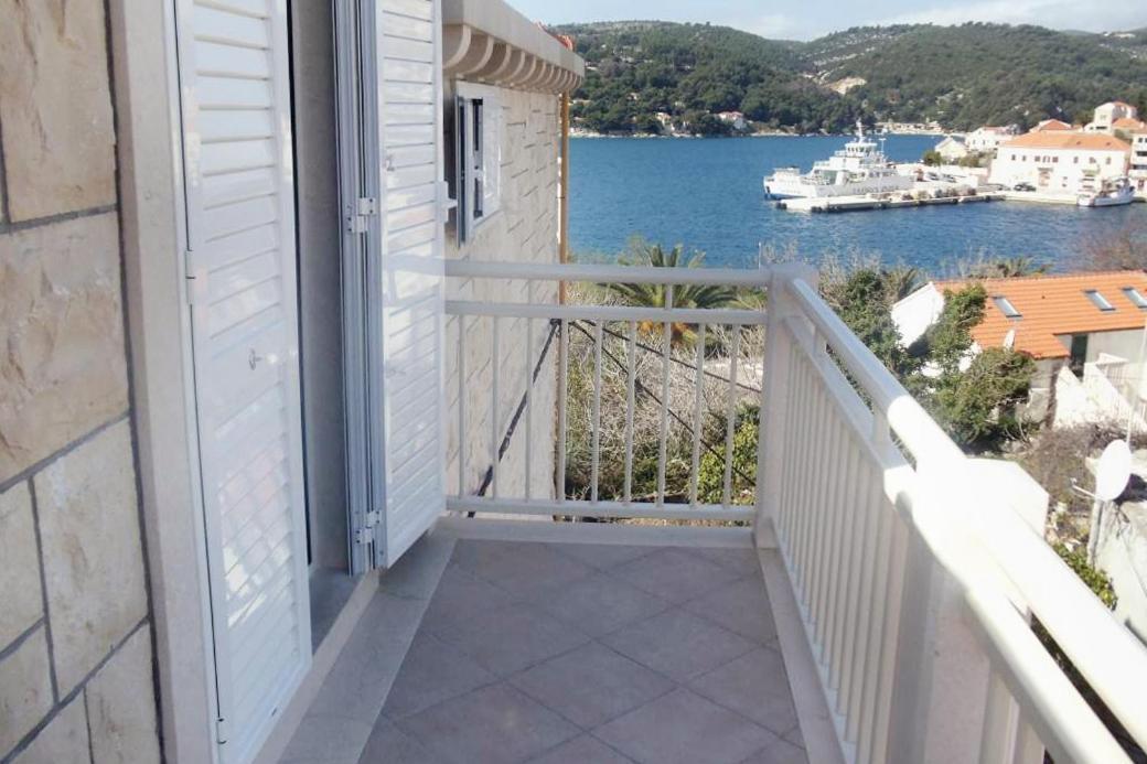 Apartments By The Sea Sumartin, Brac - 5620 Экстерьер фото